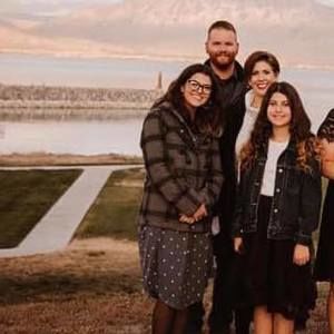 Meet your Posher, Sandy